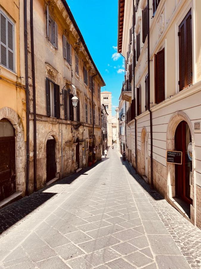 La Casa Del Borgo Anagni Apartment ภายนอก รูปภาพ